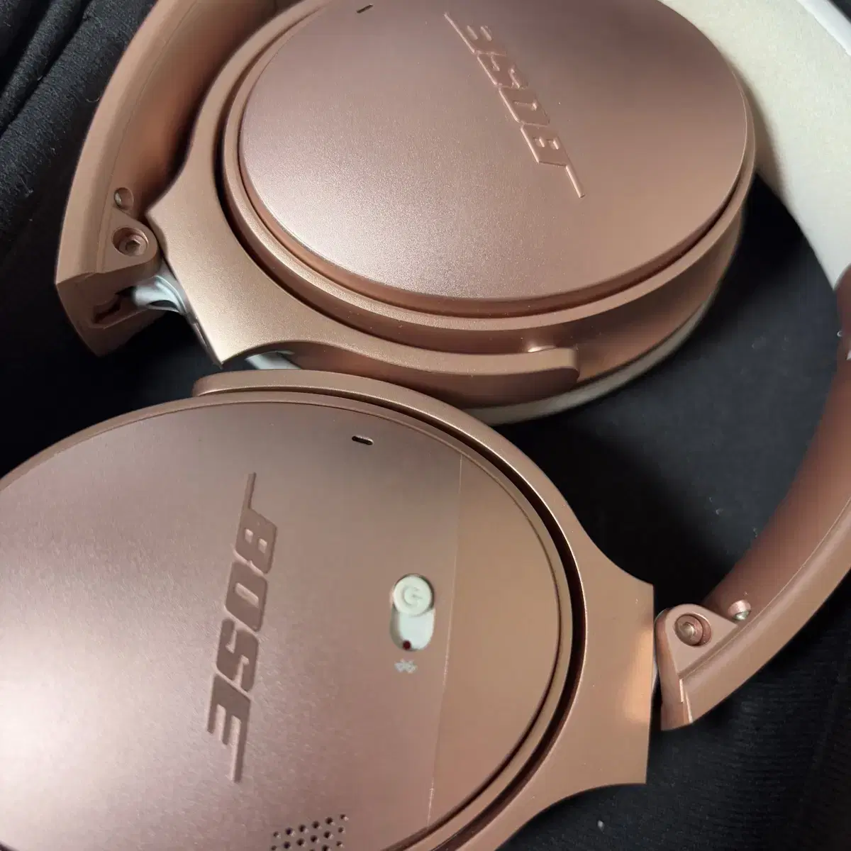 보스 qc35 로즈골드 판매해요!!