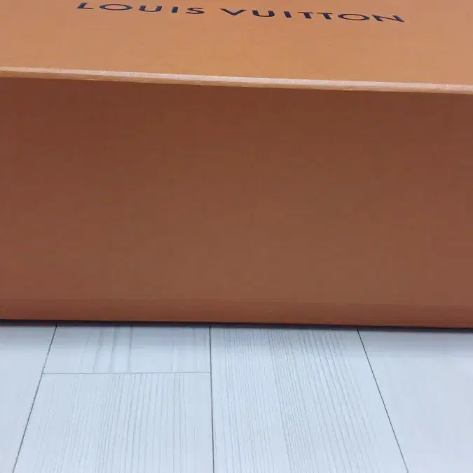 대형 루이비통 자석 박스(LOUIS VUITTON 케이스)