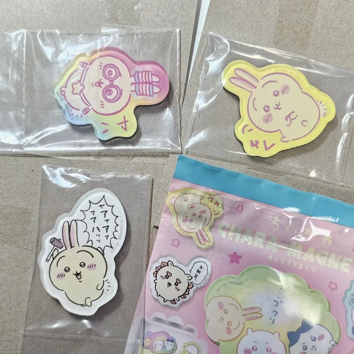 (Bulk of 3) Chiikawa Kyara Magnet Usagi Set Munzakugi