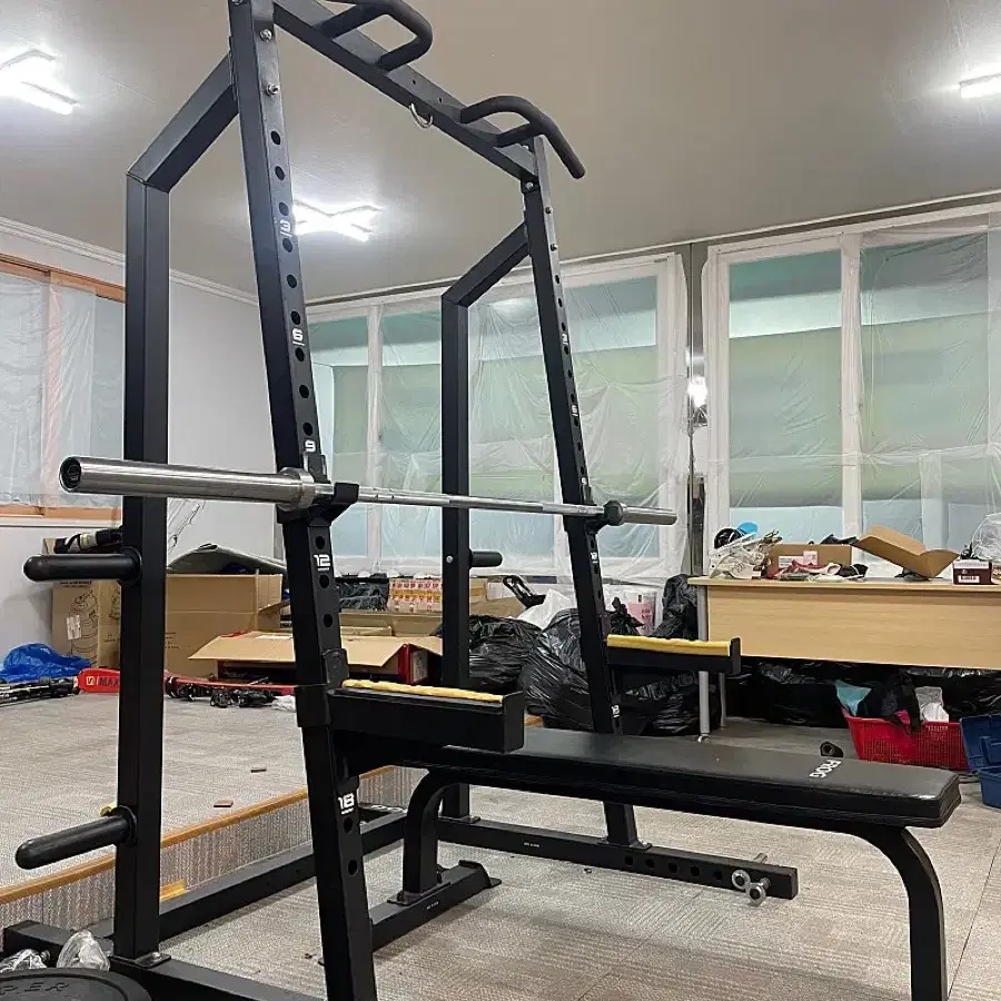 홈짐 스쿼트랙 파워렉 파워랙 중량 원판 대략192kg (랙+바벨+원판+평