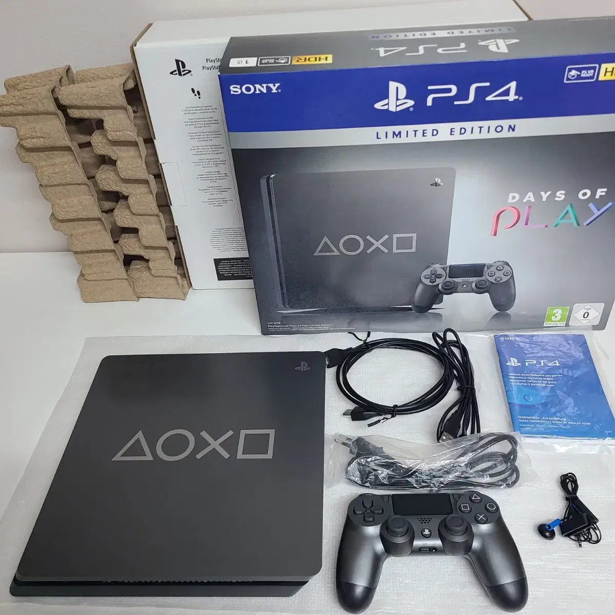 ps4슬림 플스4 데이오브플레이 데이즈오브플레이 1테라 한정판