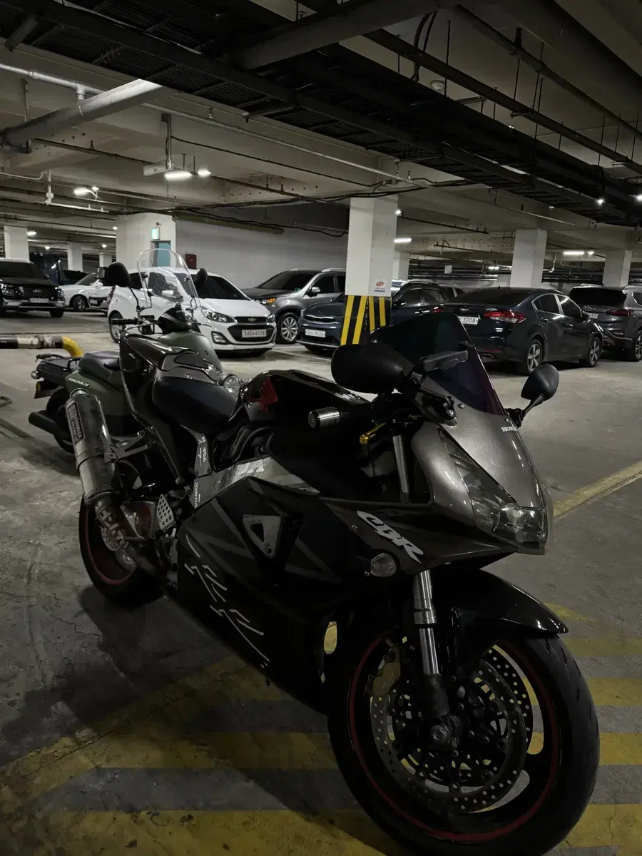 혼다 CBR900rr