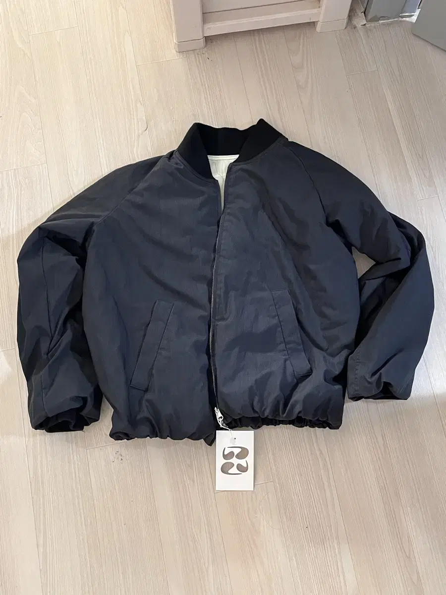 9999아카이브 Washed Reversible Bomber Jacket