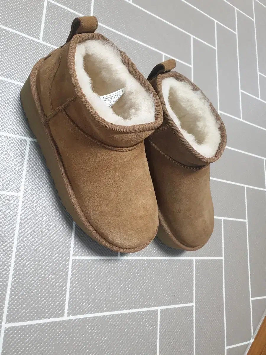 어그부츠 UGG 230사이즈 미사용