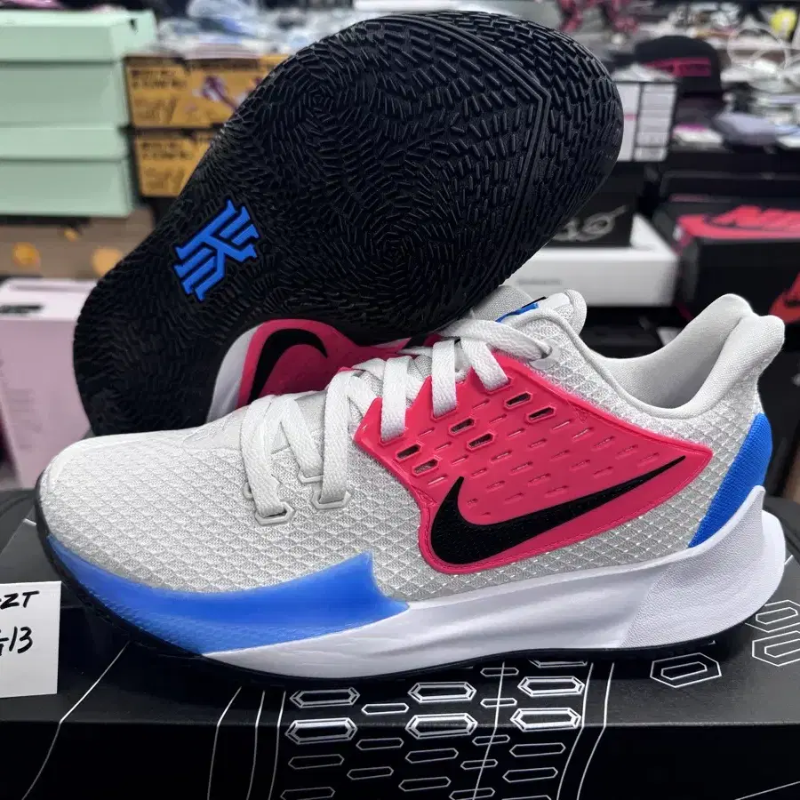 NIKE KYRIE LOW 2 ep