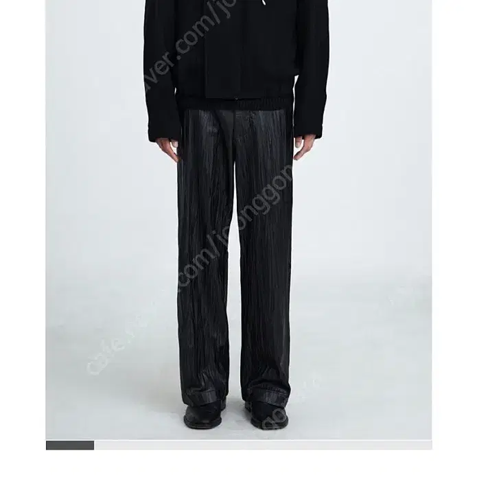 Youth 21fw creased leather wide pants