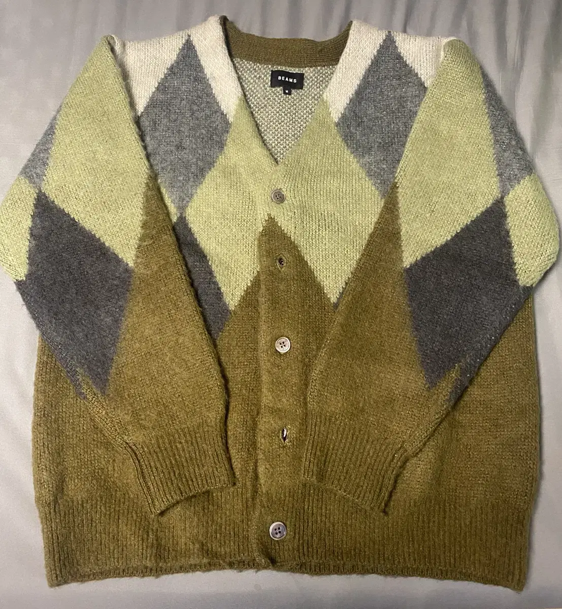 BEAMS Argyle Pattern Cardigan