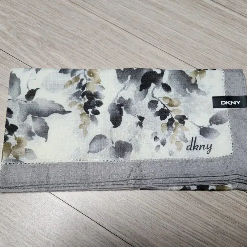 DKNY 손수건&쁘띠스카프