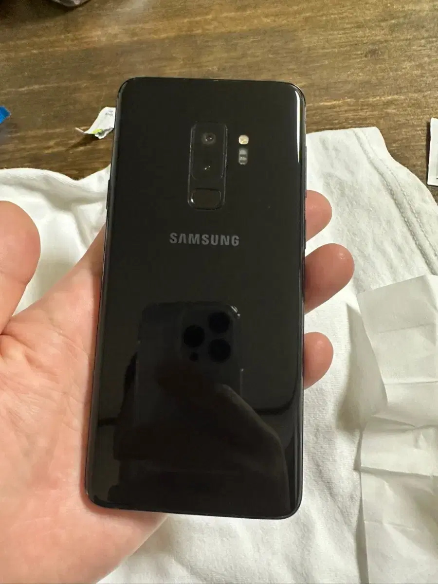 갤럭시S9+ 26GB 블랙 팝니다