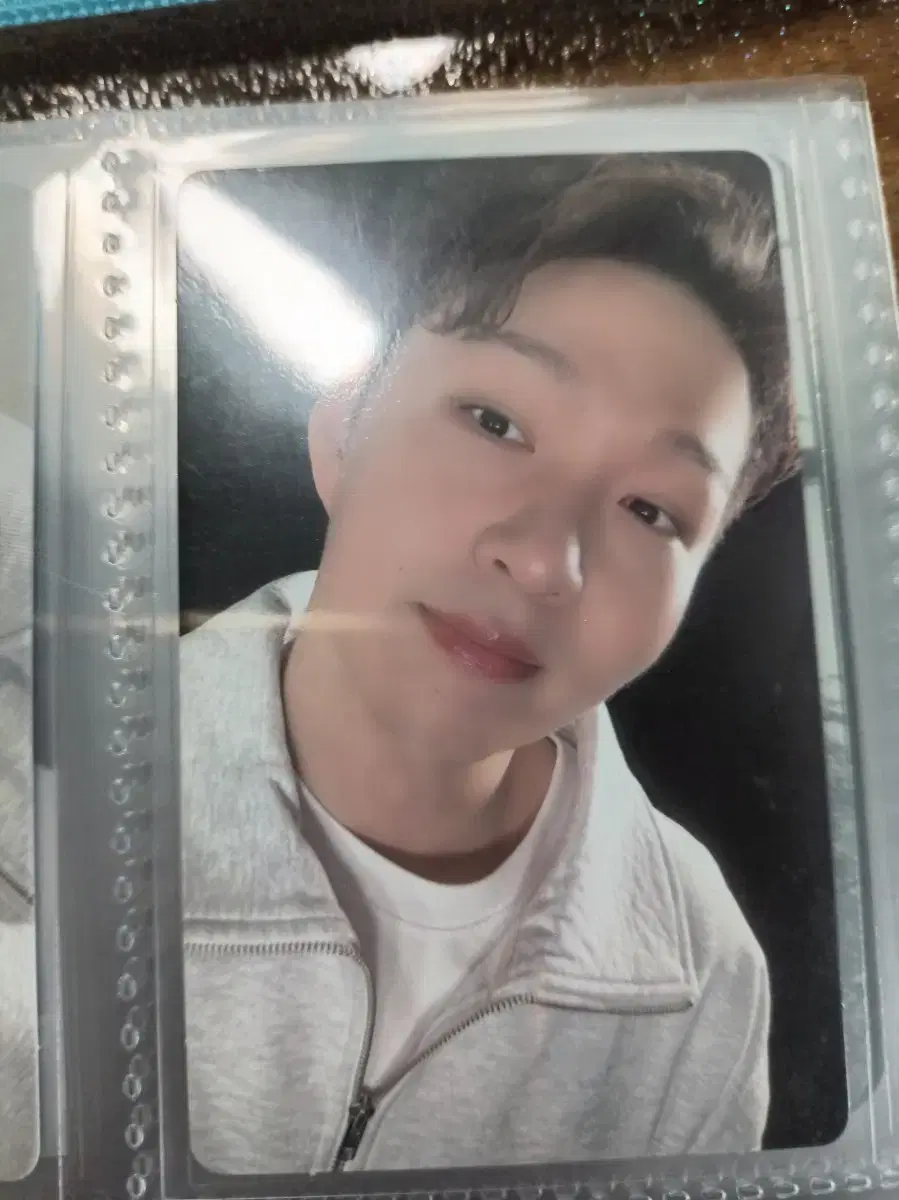 BTOB lee changsub photocard sells!!!