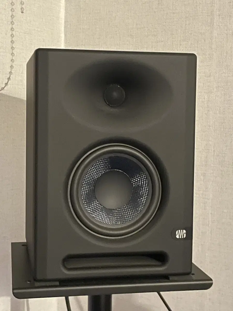 PreSonus Eris E5 XT