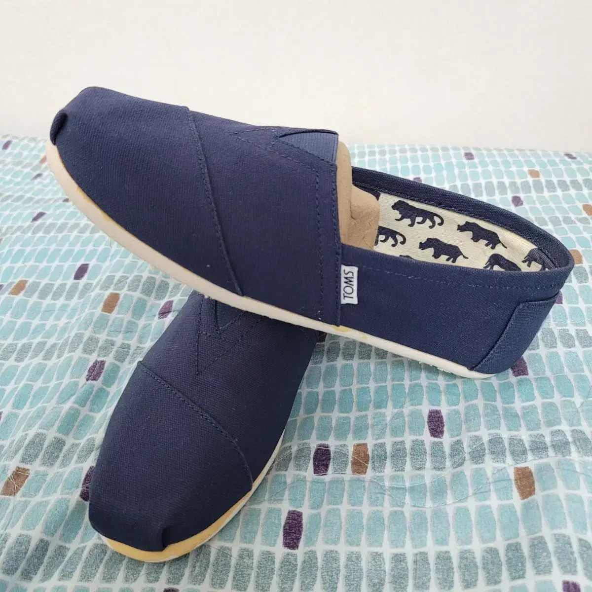 TOMS 탐스 신발 남성 슈즈 네이비 색상 265 미사용