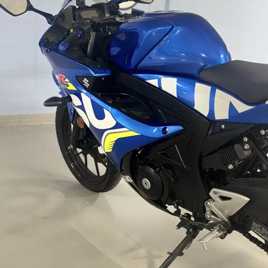 스즈키 GSX-R125 18년식