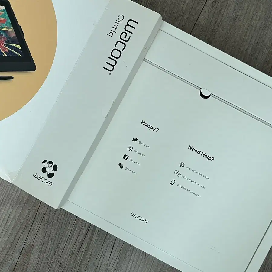 wacom 와콤 신티크 16 DTK-1660 판매합니다