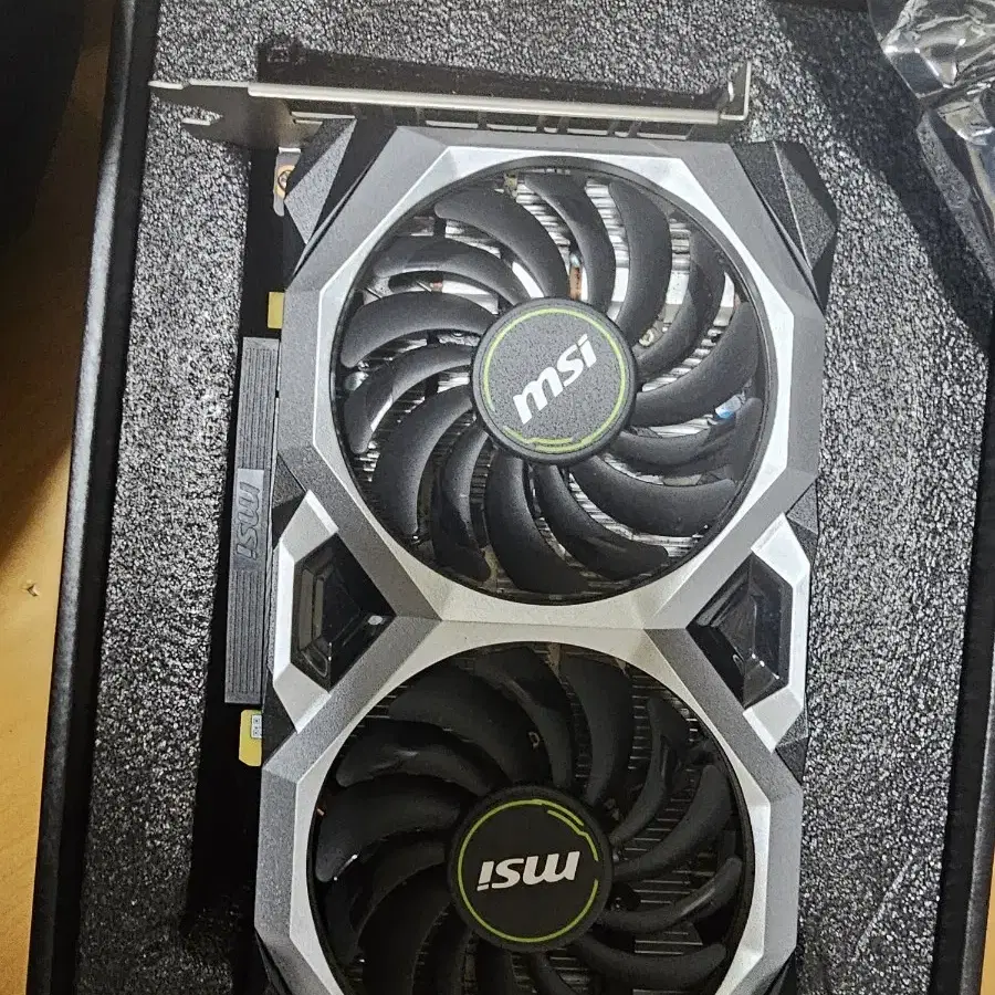 그래픽 카드 gtx 1660 super 중고 판매합니다