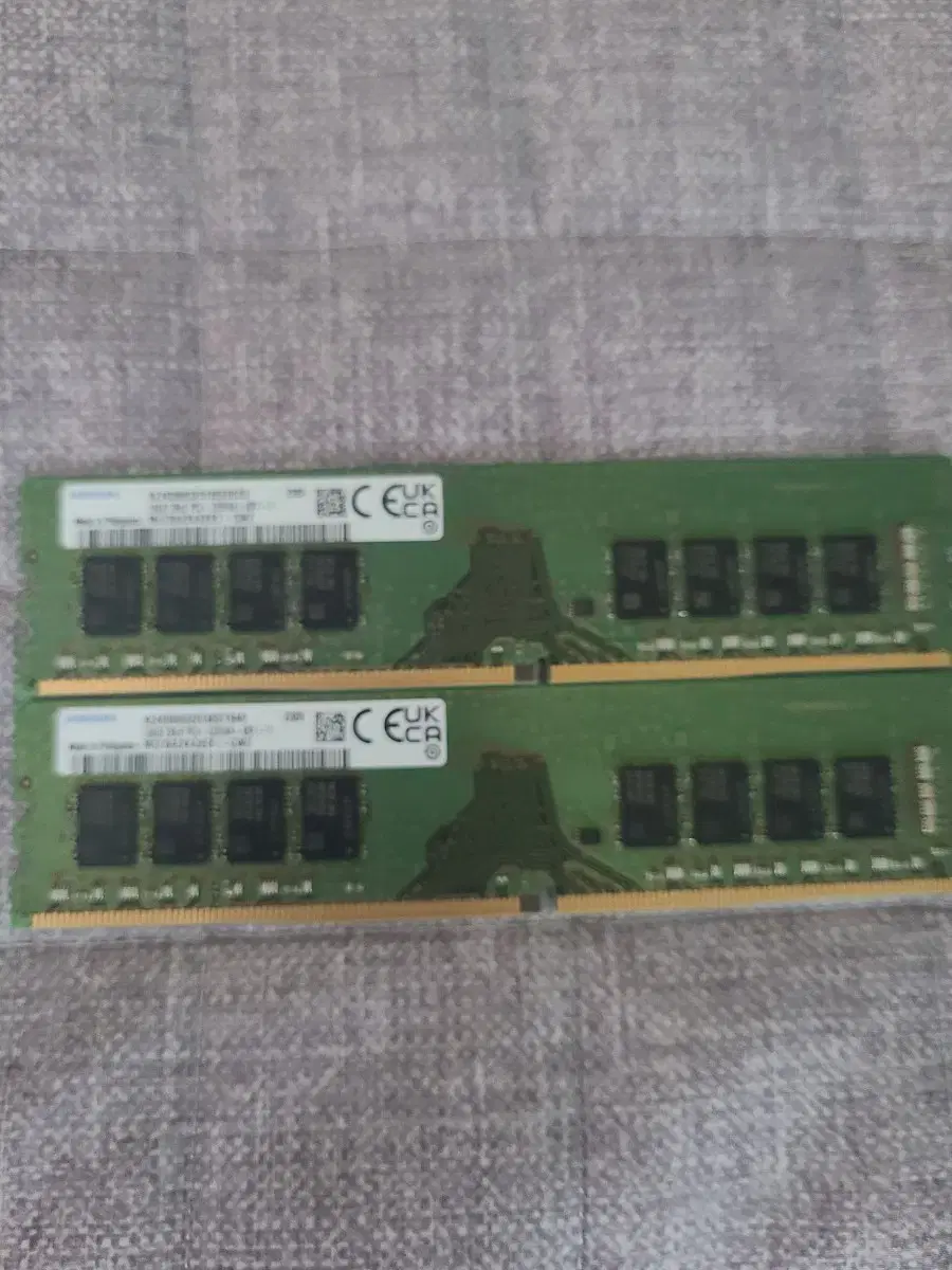 삼성 ddr4 32gb 램 (16gb*2)