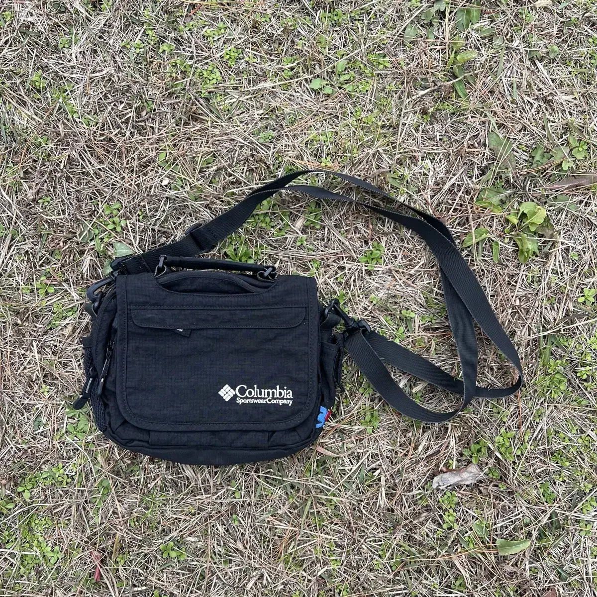 Columbia Vintage Mini Crossbag(FREE)