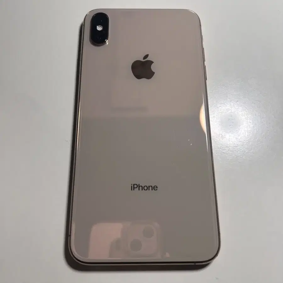 상태 좋은 아이폰 XS max 256GB 판매합니다