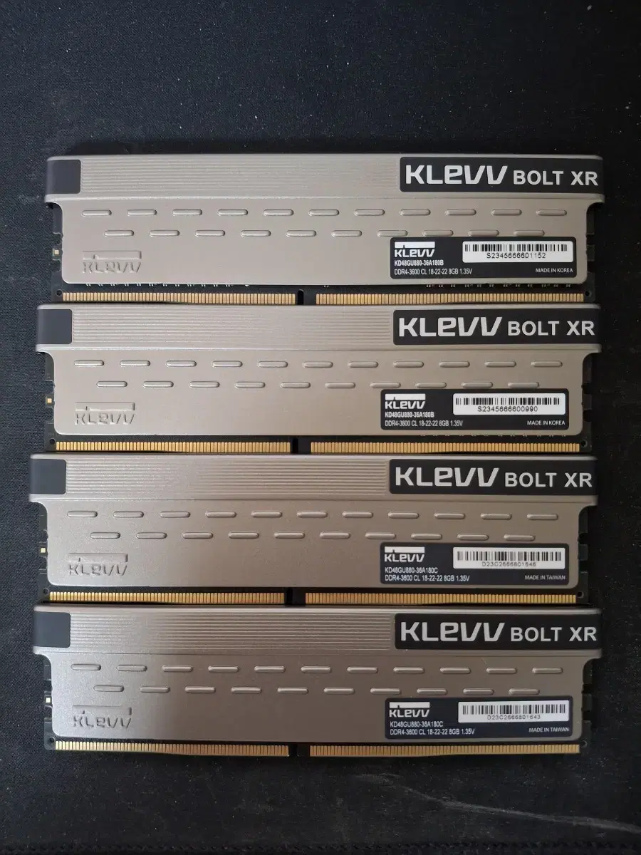 klevv ddr4 3600 cl18 8g*2 2세트