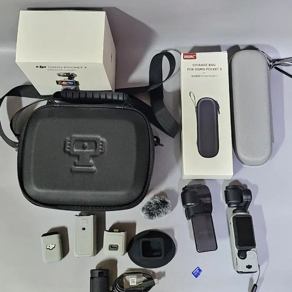 dji 오즈모 포켓3 크리에이터콤보+추가풀구성+2년케어+메모리512G