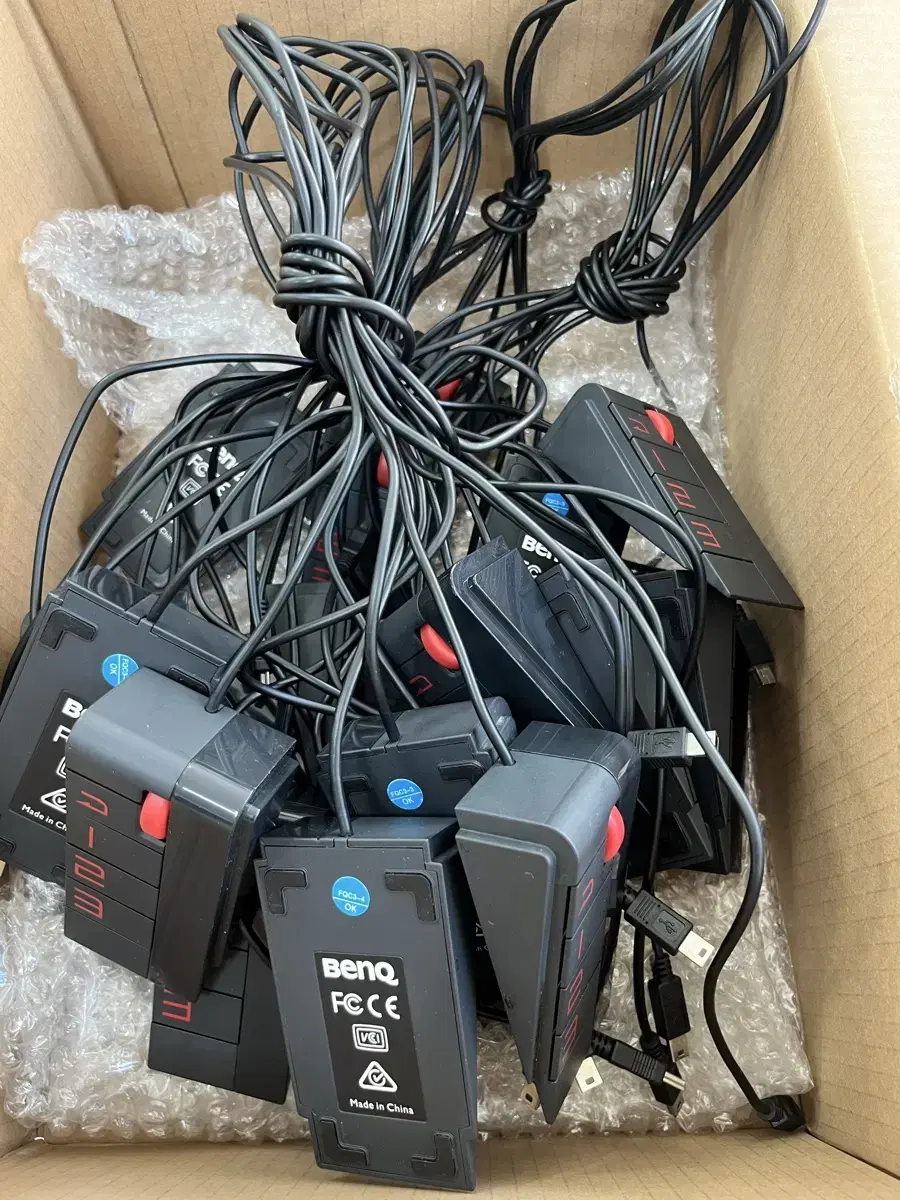 BenQ S Switch 23 sold in bulk for 100,000 won