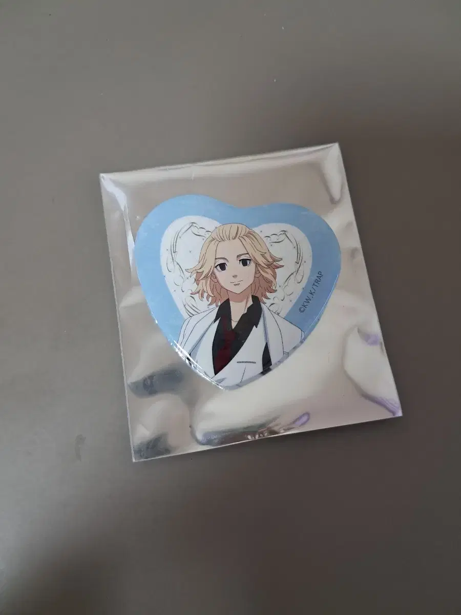 Doriven White Suit Heart Canvas Badge sells