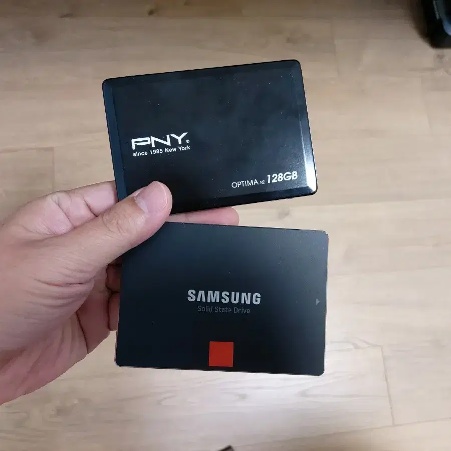 128g ssd 2개 일괄 삼성 840 pro + pny optima r