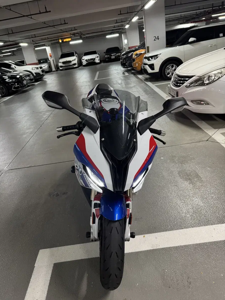 s1000rr m팩 2020년식 팝니다