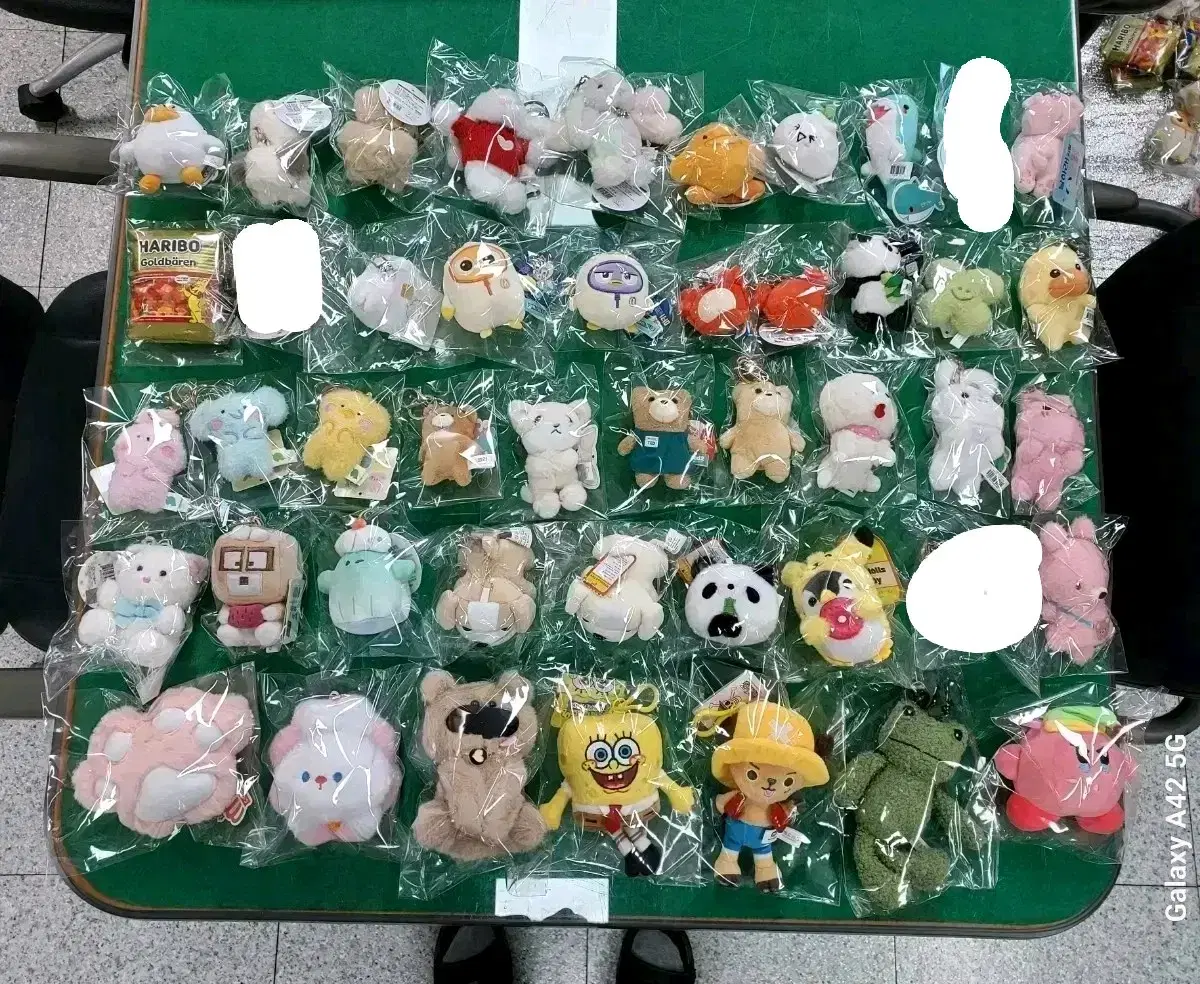 doll Key rings and bag hangers are being sold. (4 pieces for 10,360 won)