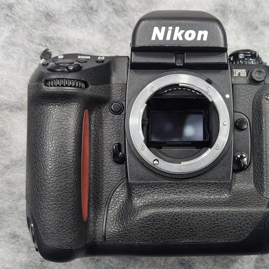 NIKON F5 BODY