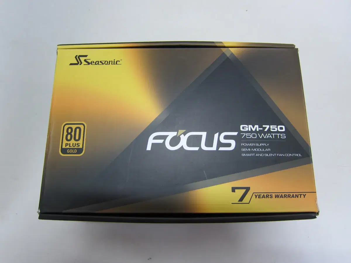 시소닉 FOCUS GOLD GM-750 모듈러 (AS 2027년 9월)