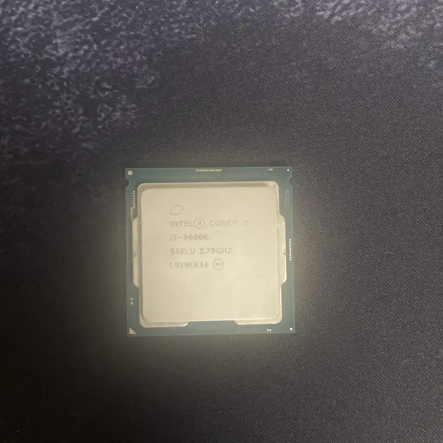 i5 9600k 판매합니다