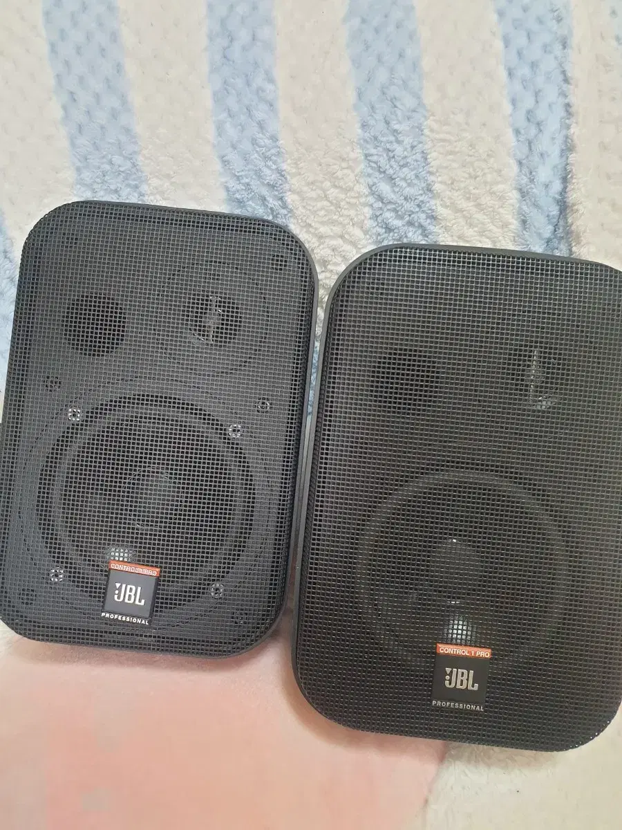 JBL 스피커  컨트롤프로 1