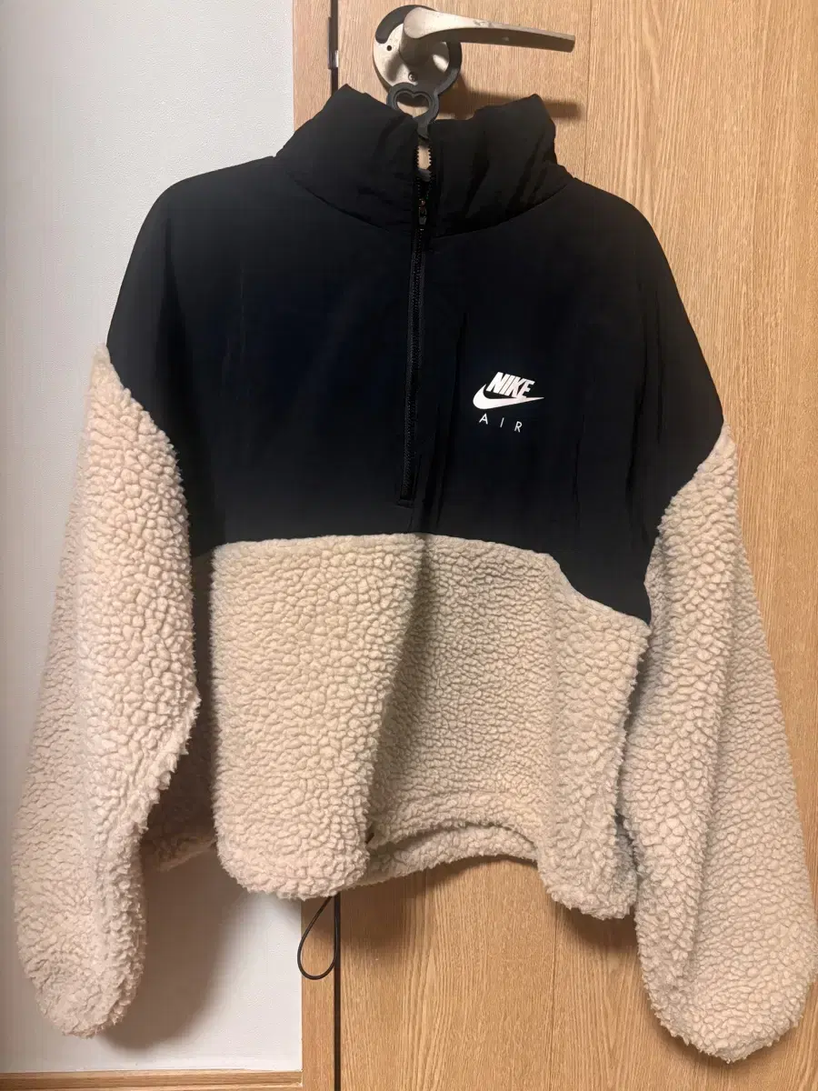 [last price reduced] nike fleece brushed top for free/cropable