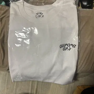 범프 오브 치킨 aurora ark 티셔츠 화이트 미사용