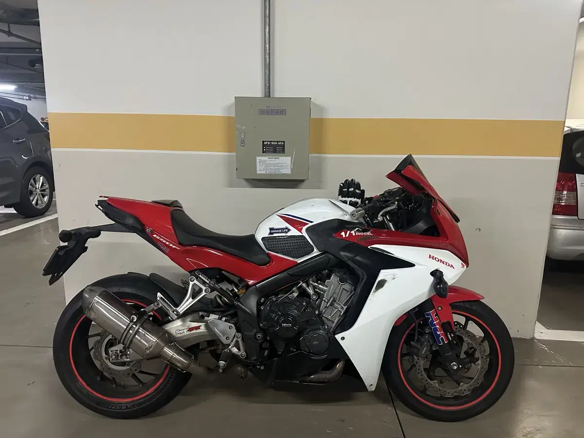 Cbr650f 판매합니다