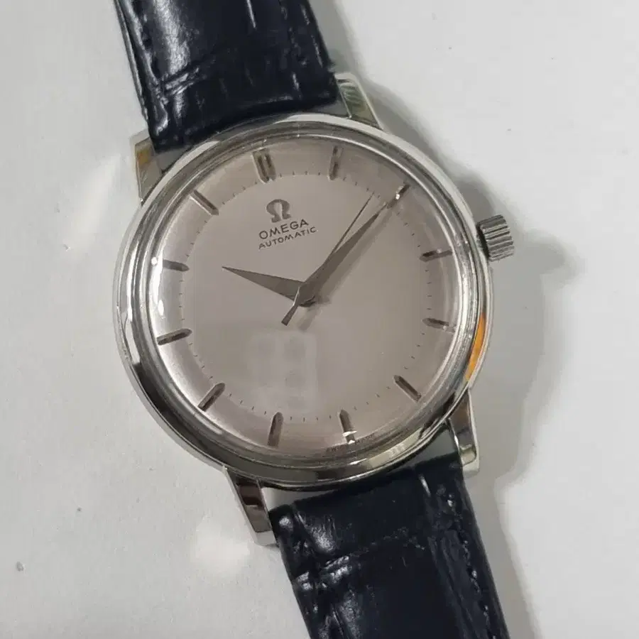 OMEGA 정품 오메가 실버다이얼  원형 자동36mm 오버홀 폴리싱완료