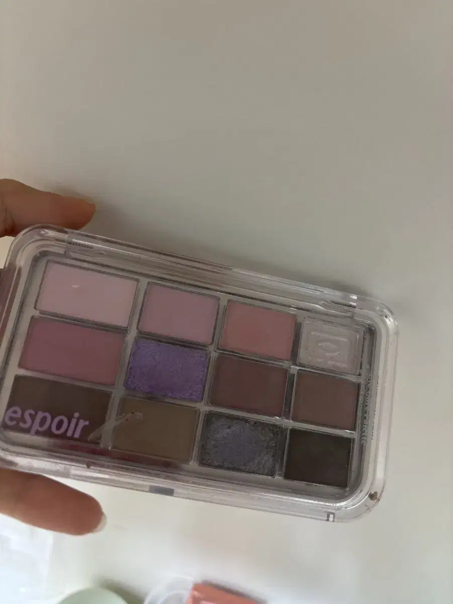 Espoir Palette Second Photo Free Eyelash Curler (vahn-geup!!)