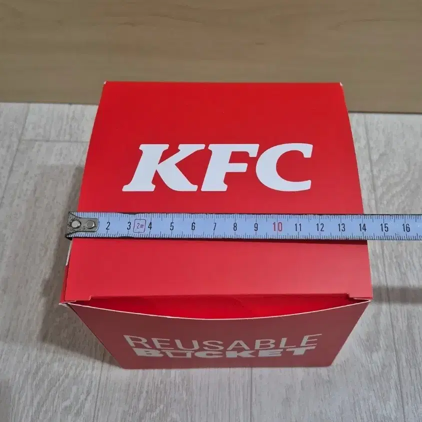 (새상품) KFC 리유저블 버킷 플라스틱통 굿즈