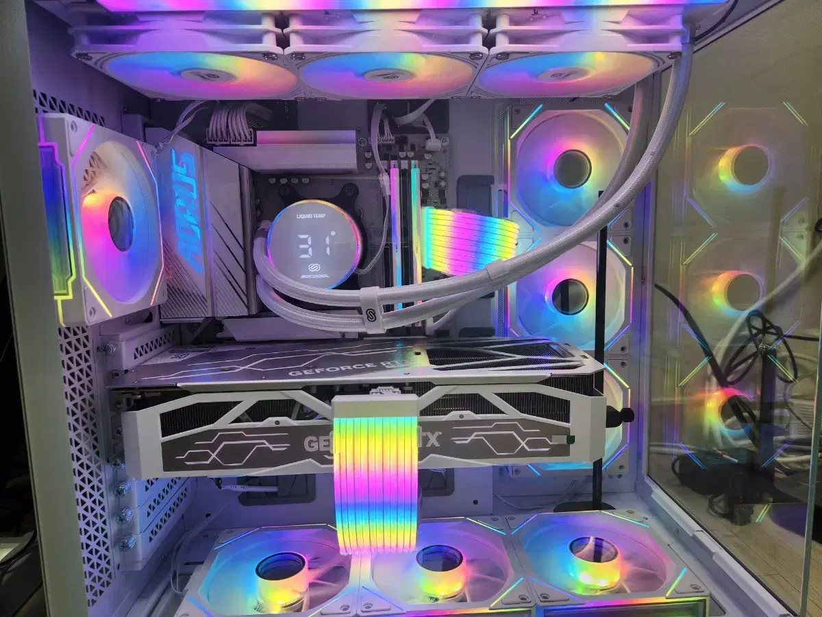 7950x3d 96gb rtx4080s본체 급처