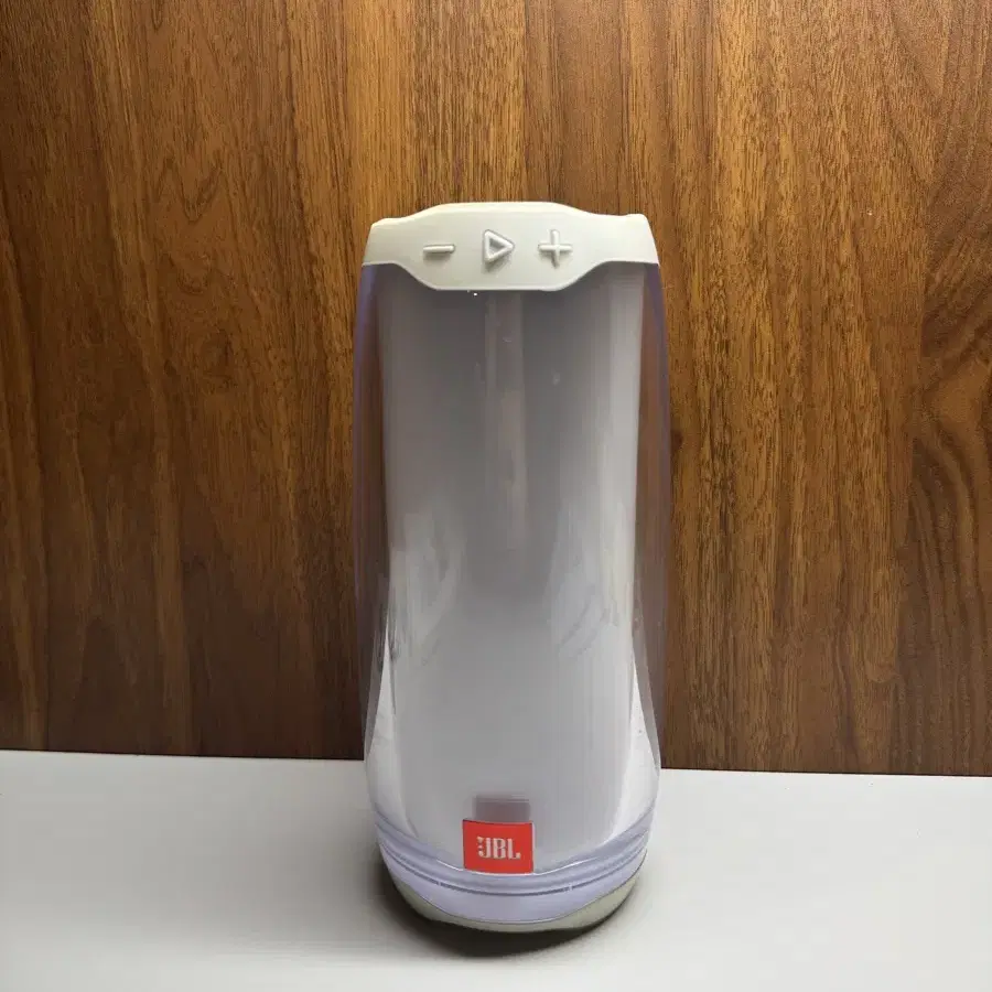 Jbl 펄스 4 화이트