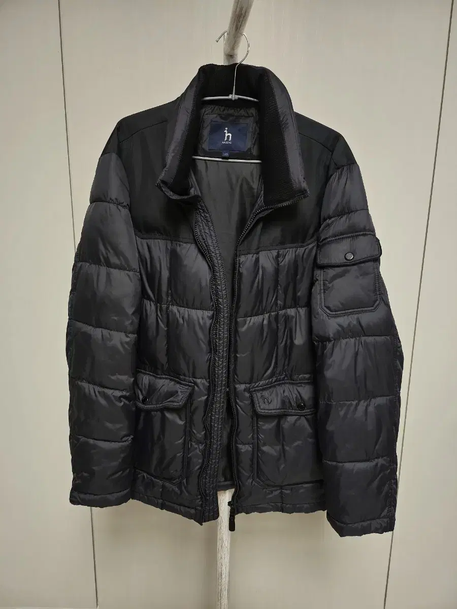 105 Hedges Classic Puffer Jacket