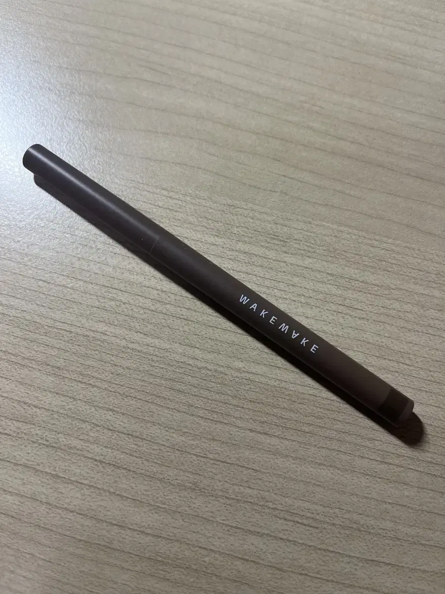 WakeMake Weme Real Ash Pencil Liner in Neutral Brown No. 05