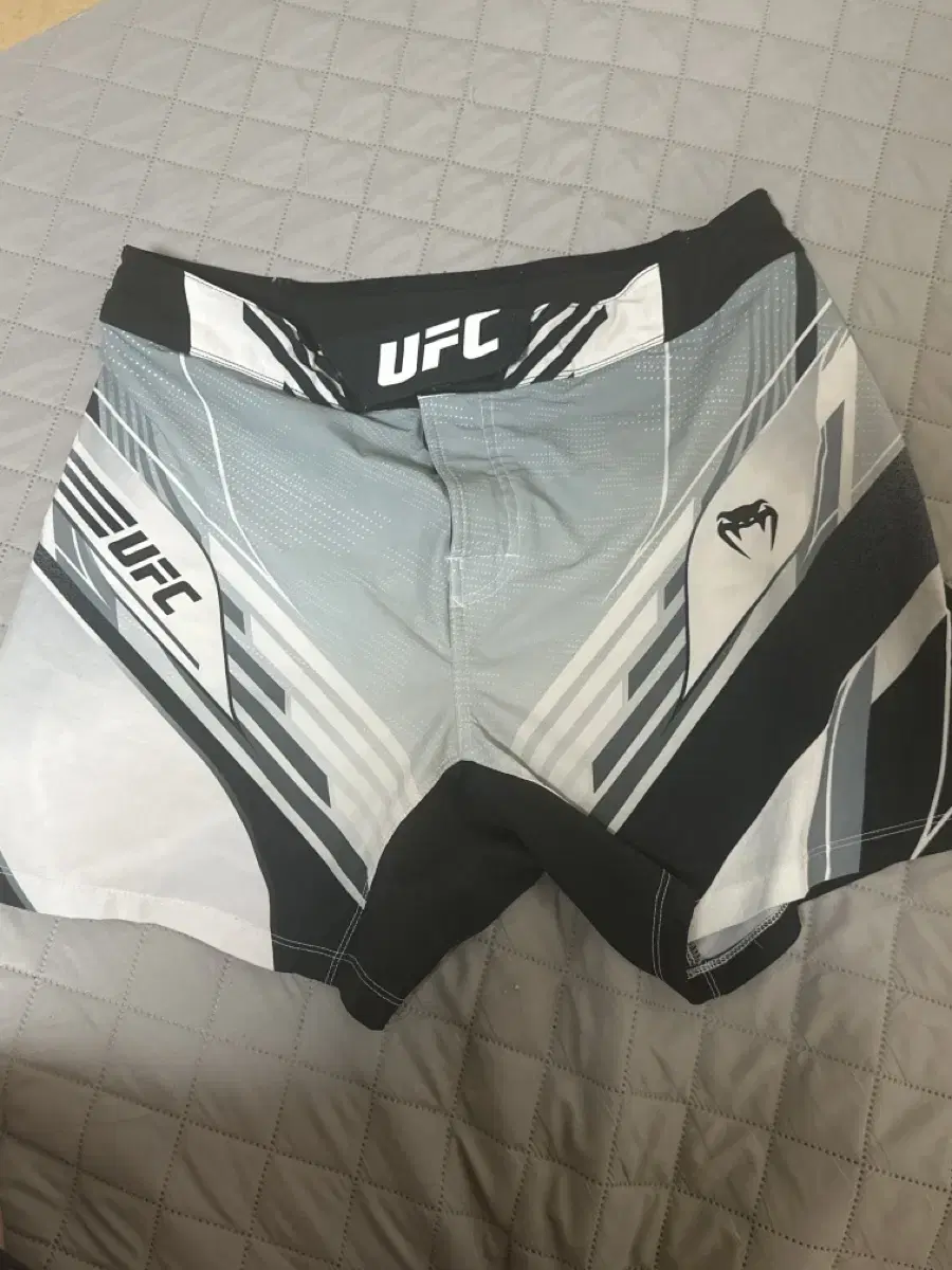 Ufc 팬츠 새상품