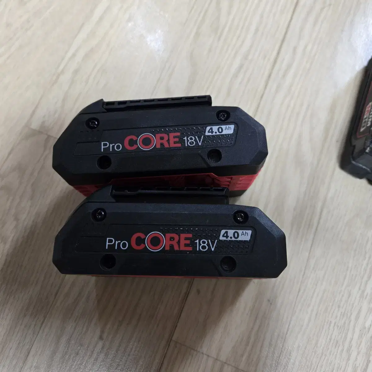 보쉬 ProCORE 18V (4.0Ah)