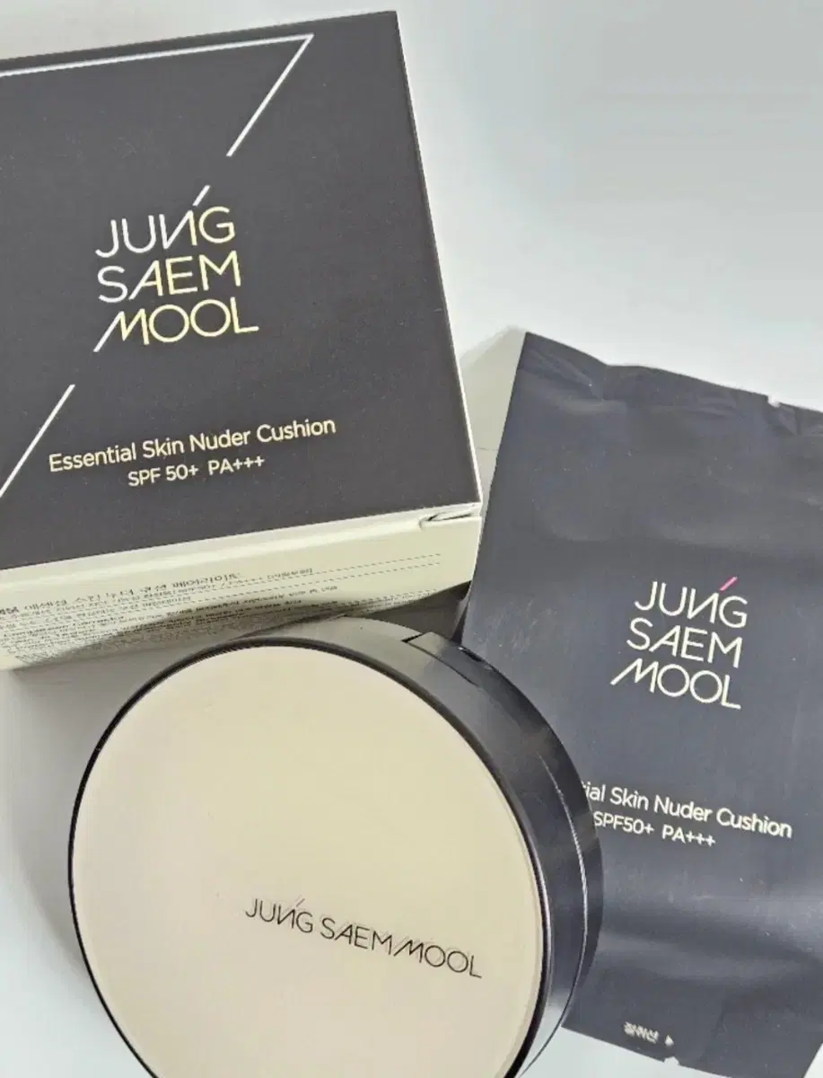 Sell Jeong Saem-mool Essential Skin Nudder Longwear Cushion (refill, case)