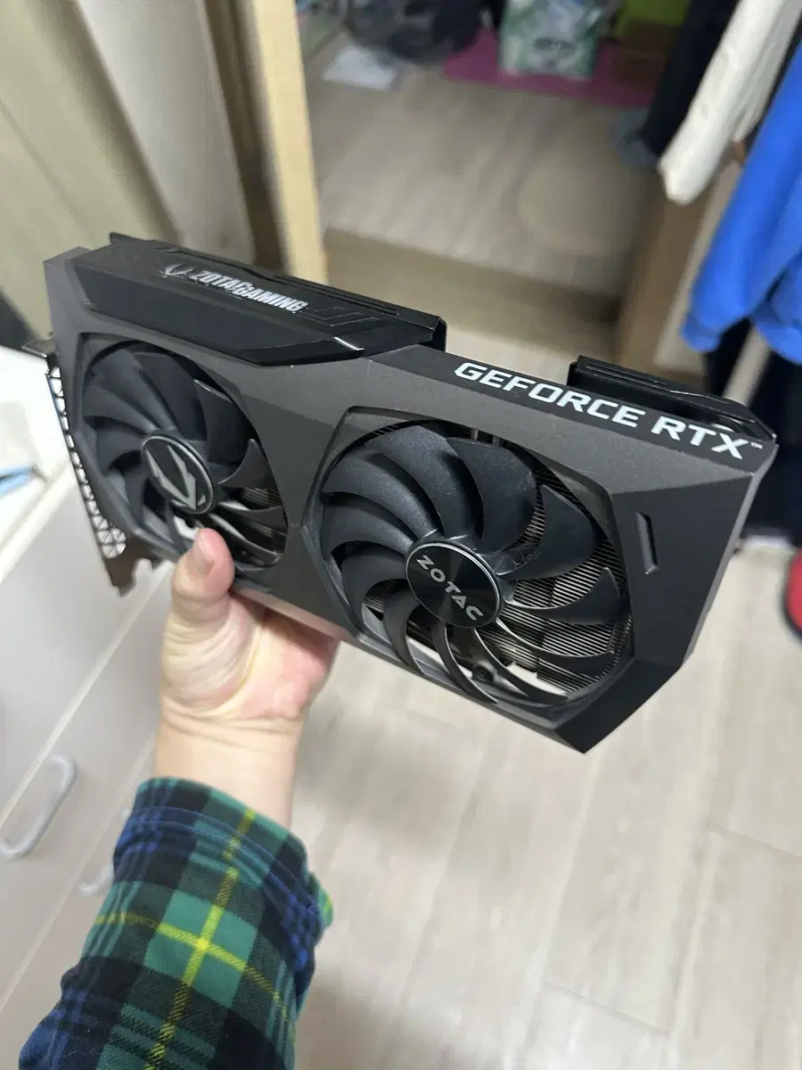 조텍 RTX 3070 그래픽카드 팝니다