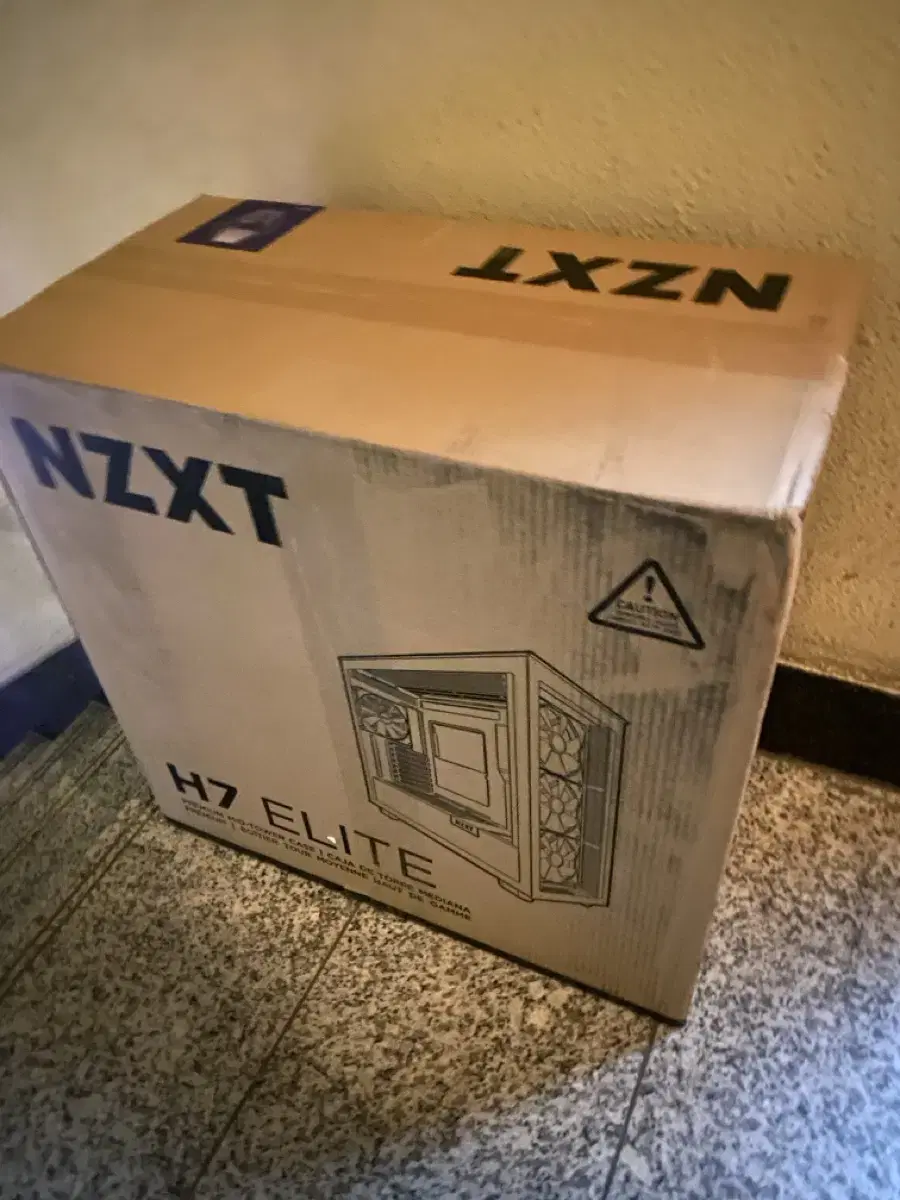 NZXT H7 ELITE 블랙 새제품 케이스