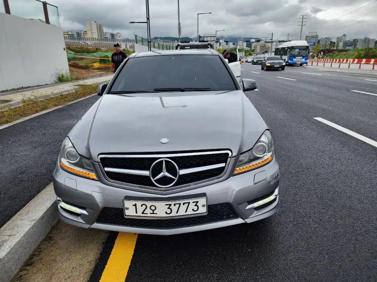 벤츠 w204 C200 아방가르드