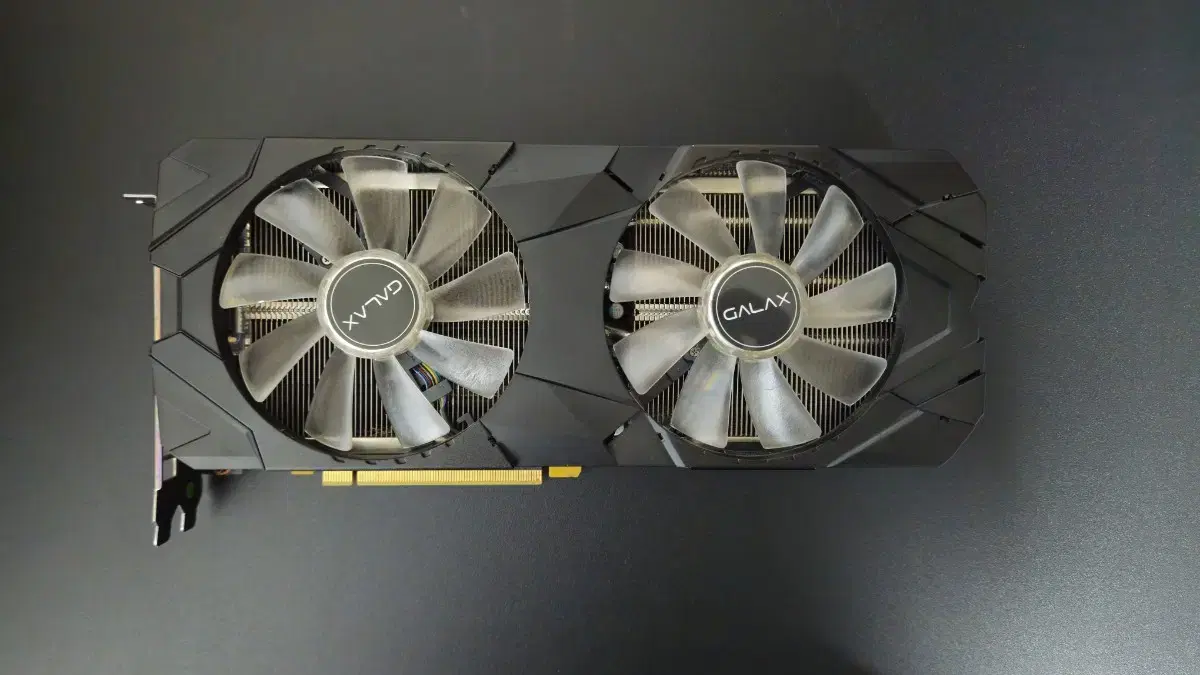 갤럭시 RTX2070 팔아요